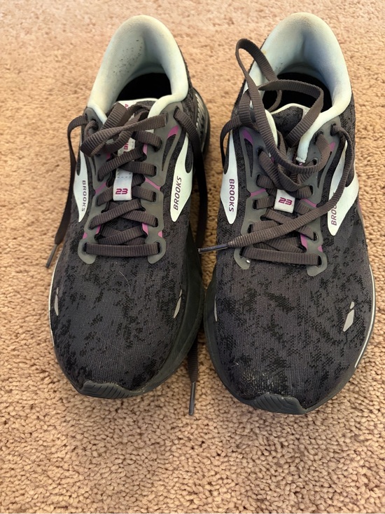 Brooks Shoes - Brooks Women's Black and Gray Running Sneakers with Pink Accents
